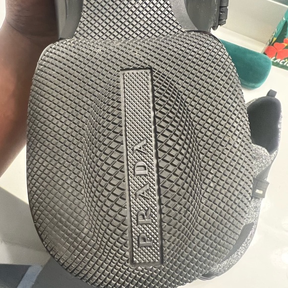 Prada Cloudburst - Picture 6 of 9